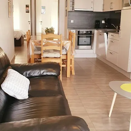 Farenc Apartment *