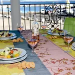 Farenc Apartment